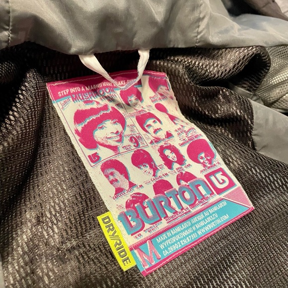 Burton Black Snowboarding Jacket - Men’s Medium - Picture 3 of 7